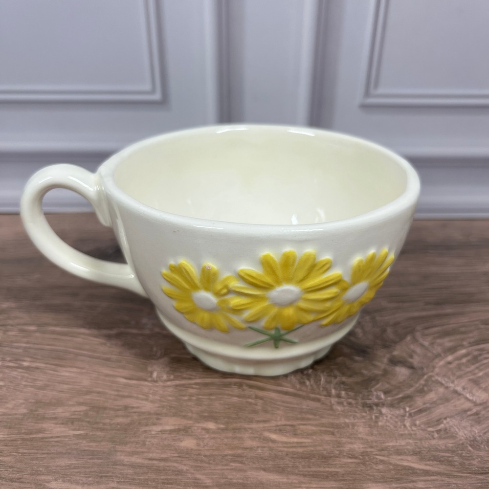 Handmade Ceramic Daisy Tea Cup and Saucer Yellow White Floral 2pc Set Signed - Picture 16 of 16